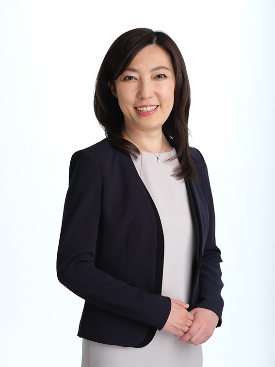 ���@���q